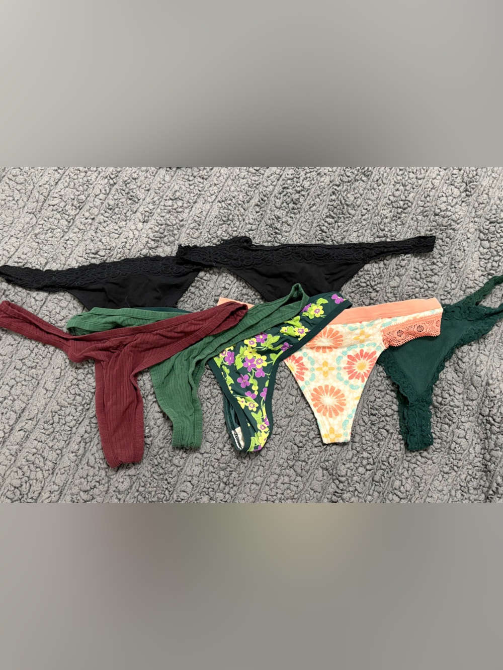 AERIE | 7 Thongs - Worn